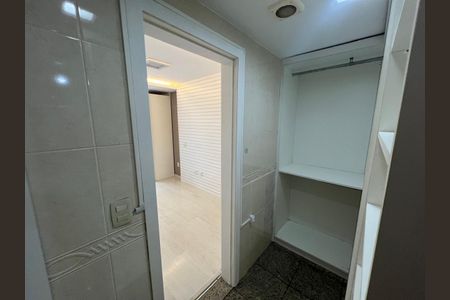 Apartamento à venda com 160m², 4 quartos e 2 vagas