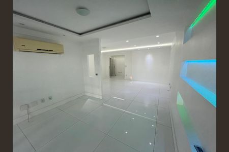 Apartamento à venda com 160m², 4 quartos e 2 vagas