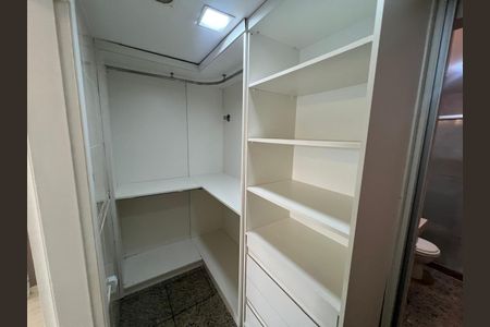 Apartamento à venda com 4 quartos, 160m² em Ingá, Niterói