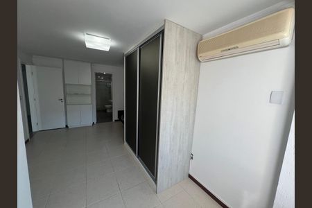 Apartamento à venda com 160m², 4 quartos e 2 vagas