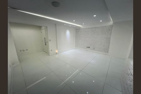 Apartamento à venda com 160m², 4 quartos e 2 vagas