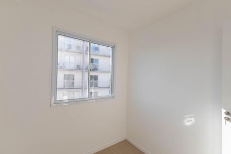 Quarto 2 de apartamento para alugar com 2 quartos, 35m² em Vila Nilo, São Paulo