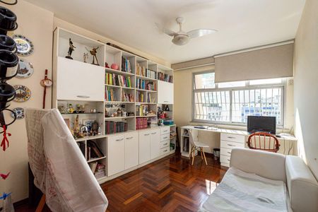 Apartamento à venda com 155m², 4 quartos e 1 vaga