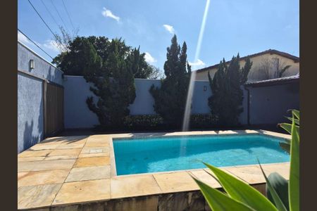 Casa à venda com 5 quartos, 150m² em Maravista, Niterói