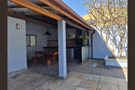 Casa à venda com 5 quartos, 150m² em Maravista, Niterói