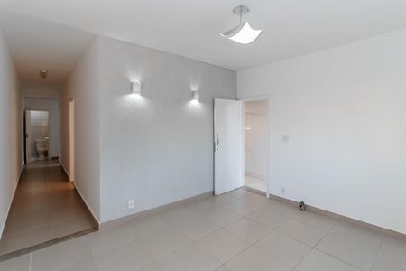 Casa para alugar com 87m², 2 quartos e 1 vaga Casa para alugar com 87m², 2 quartos e 1 vagaFoto 01