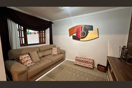 Casa à venda com 3 quartos, 125m² em Jardim Ubirajara, São Paulo