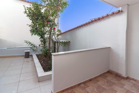 Casa para alugar com 83m², 1 quarto e 1 vaga Casa para alugar com 83m², 1 quarto e 1 vagaFoto 01