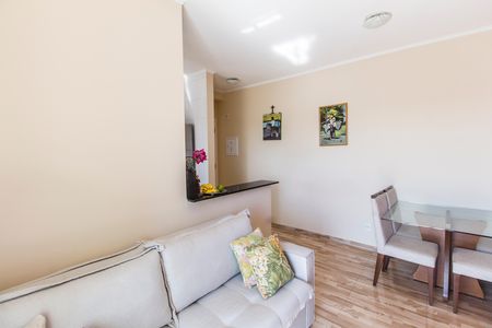 Apartamento à venda com 57m², 2 quartos e 1 vaga Apartamento à venda com 57m², 2 quartos e 1 vagaSala