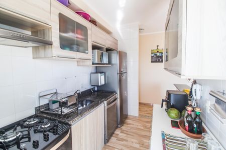 Cozinha de apartamento à venda com 2 quartos, 57m² em Parque Viana, Barueri