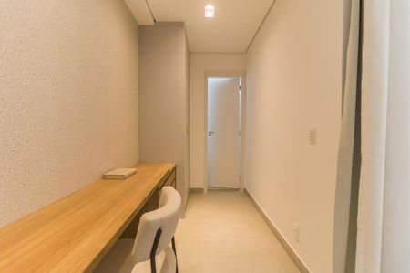 Studio para alugar com 30m², 1 quarto e 1 vaga Studio para alugar com 30m², 1 quarto e 1 vagaCorredor