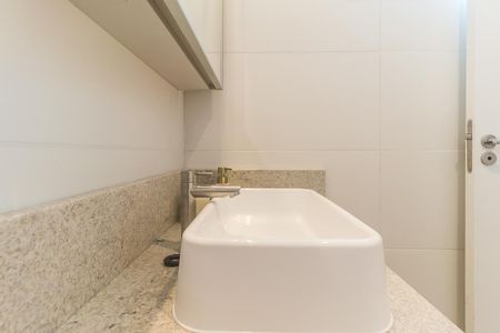 Studio para alugar com 30m², 1 quarto e 1 vaga Studio para alugar com 30m², 1 quarto e 1 vagaBanheiro