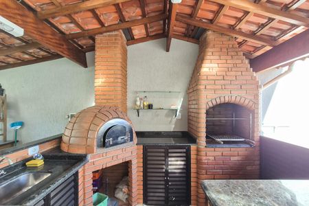 Casa à venda com 241m², 3 quartos e 4 vagas Casa à venda com 241m², 3 quartos e 4 vagasárea gourmet