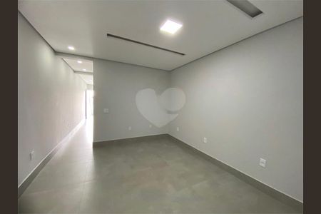 Casa à venda com 2 quartos, 87m² em Jaguará, São Paulo