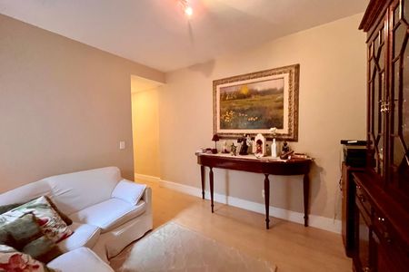 Apartamento à venda com 280m², 3 quartos e 3 vagas Apartamento à venda com 280m², 3 quartos e 3 vagasCorredor