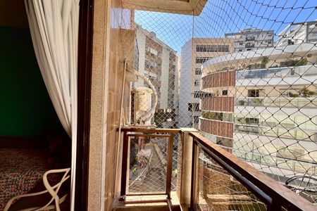Apartamento à venda com 280m², 3 quartos e 3 vagas Apartamento à venda com 280m², 3 quartos e 3 vagasQuarto 3