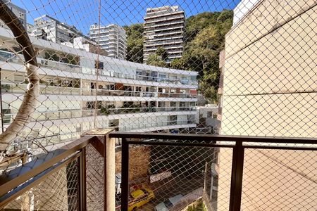Apartamento à venda com 280m², 3 quartos e 3 vagas Apartamento à venda com 280m², 3 quartos e 3 vagasVaranda Quarto 2