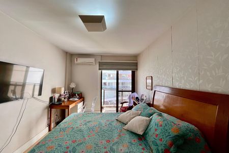 Apartamento à venda com 280m², 3 quartos e 3 vagas Apartamento à venda com 280m², 3 quartos e 3 vagasQuarto 2