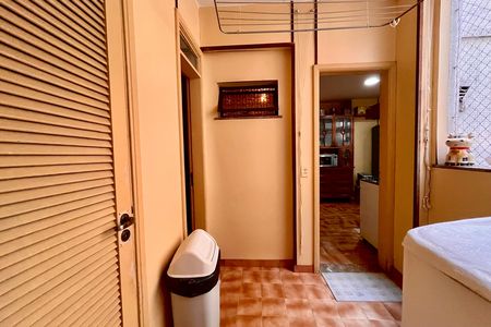 Apartamento à venda com 280m², 3 quartos e 3 vagas Apartamento à venda com 280m², 3 quartos e 3 vagasÁrea de Serviço