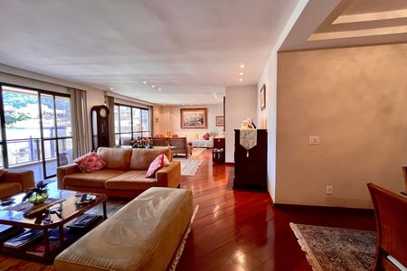 Apartamento à venda com 280m², 3 quartos e 3 vagas Apartamento à venda com 280m², 3 quartos e 3 vagasSala
