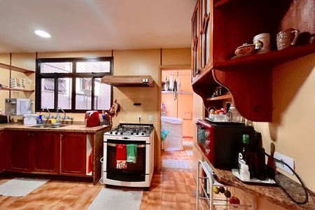 Apartamento à venda com 280m², 3 quartos e 3 vagas Apartamento à venda com 280m², 3 quartos e 3 vagasCozinha