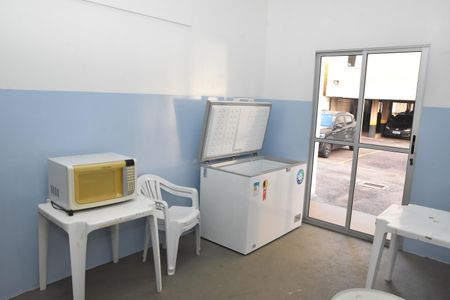 Apartamento à venda com 58m², 2 quartos e 1 vaga Apartamento à venda com 58m², 2 quartos e 1 vagaÁrea comum - Salão de festas