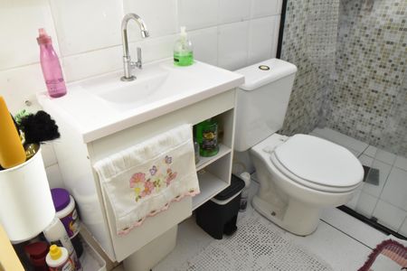 Apartamento à venda com 58m², 2 quartos e 1 vaga Apartamento à venda com 58m², 2 quartos e 1 vagaBanheiro Social