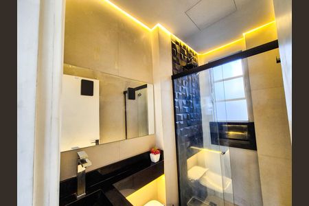 Banheiro  de kitnet/studio para alugar com 1 quarto, 31m² em Centro Histórico de São Paulo, São Paulo