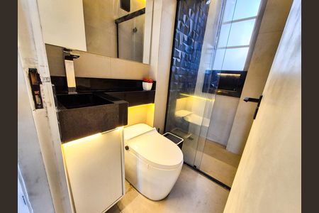 Banheiro  de kitnet/studio para alugar com 1 quarto, 31m² em Centro Histórico de São Paulo, São Paulo