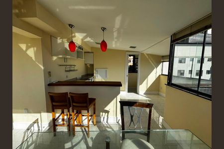 Apartamento para alugar com 86m², 2 quartos e 1 vaga
