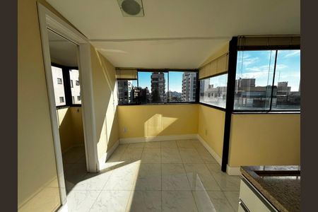 Apartamento para alugar com 86m², 2 quartos e 1 vaga