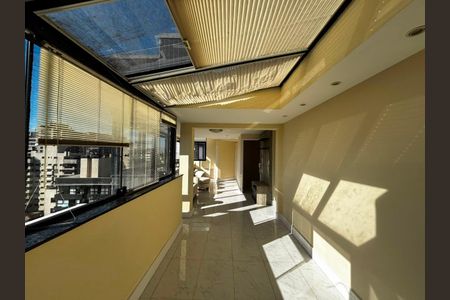 Apartamento para alugar com 86m², 2 quartos e 1 vaga