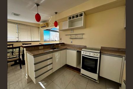 Apartamento para alugar com 86m², 2 quartos e 1 vaga
