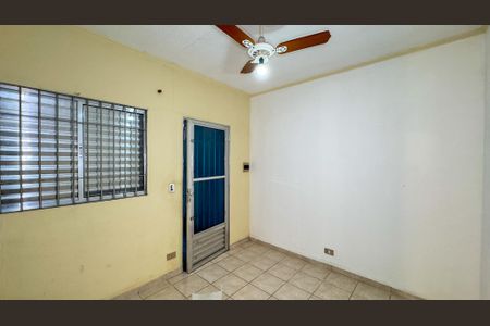 Casa para alugar com 150m², 2 quartos e 2 vagasquarto edicula