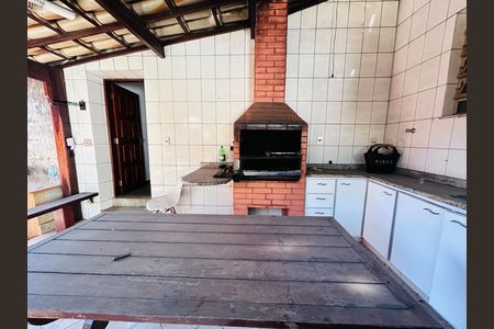 Casa para alugar com 5 quartos, 360m² em Serrano, Belo Horizonte