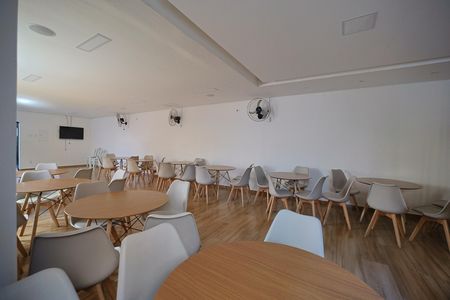 Apartamento à venda com 47m², 2 quartos e sem vagaÁrea comum - Salão de festas