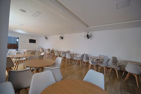 Apartamento à venda com 47m², 2 quartos e sem vagaÁrea comum - Salão de festas