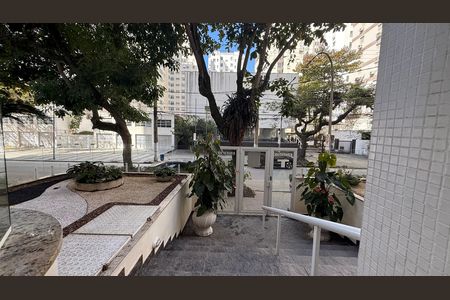 Apartamento para alugar com 85m², 3 quartos e 1 vaga Apartamento para alugar com 85m², 3 quartos e 1 vagaFachada
