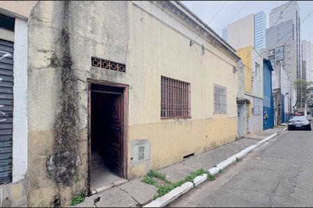 Fachada de casa à venda com 1 quarto, 75m² em Liberdade, São Paulo