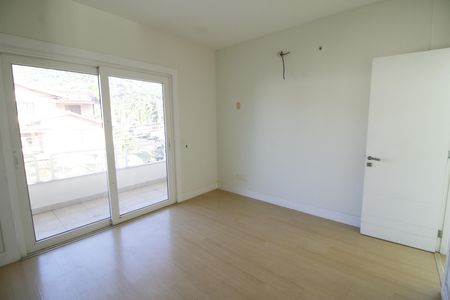  Suíte 1 de casa de condomínio à venda com 4 quartos, 597m² em Jacarepaguá, Rio de Janeiro