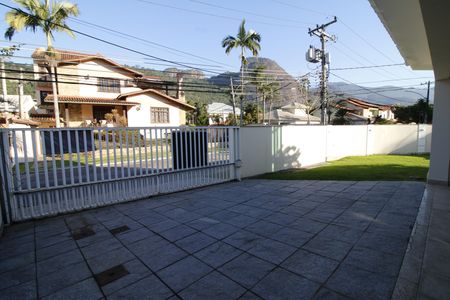 Garagem de casa de condomínio à venda com 4 quartos, 597m² em Jacarepaguá, Rio de Janeiro