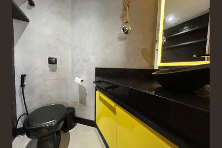 Lavabo de apartamento para alugar com 3 quartos, 130m² em Praia de Ingleses, Florianópolis