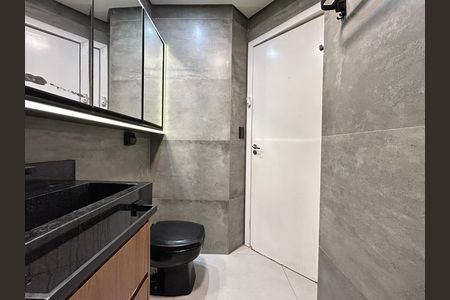 Apartamento para alugar com 130m², 3 quartos e 2 vagas Apartamento para alugar com 130m², 3 quartos e 2 vagasBanheiro