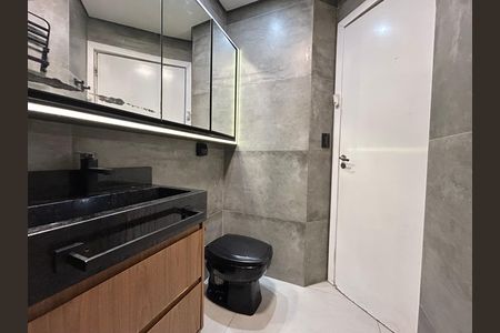 Apartamento para alugar com 130m², 3 quartos e 2 vagas Apartamento para alugar com 130m², 3 quartos e 2 vagasBanheiro