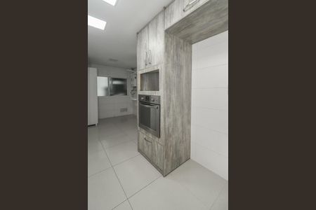 Apartamento para alugar com 130m², 3 quartos e 2 vagas Apartamento para alugar com 130m², 3 quartos e 2 vagasCozinha