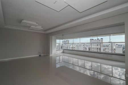 Apartamento para alugar com 3 quartos, 130m² em Passo D’areia, Porto Alegre