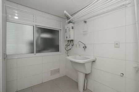 Área de Serviço de apartamento para alugar com 3 quartos, 130m² em Passo D’areia, Porto Alegre