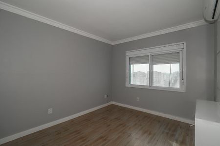 Quarto Suíte de apartamento para alugar com 3 quartos, 130m² em Passo D’areia, Porto Alegre