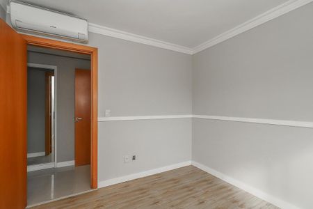 Apartamento para alugar com 130m², 3 quartos e 2 vagas Apartamento para alugar com 130m², 3 quartos e 2 vagasQuarto 3