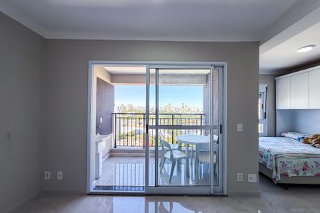Apartamento à venda com 32m², 1 quarto e sem vaga Apartamento à venda com 32m², 1 quarto e sem vagaSala